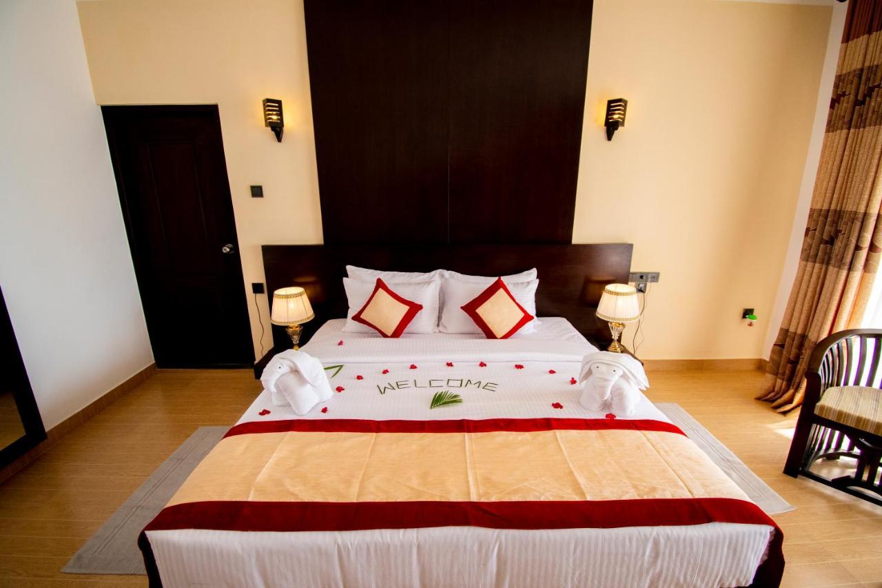 Manara Beach Resort Beruwala Exterior photo